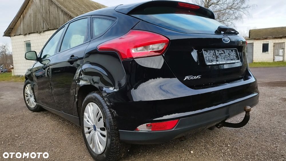 Ford Focus 1.6 TI-VCT Ambiente - 4