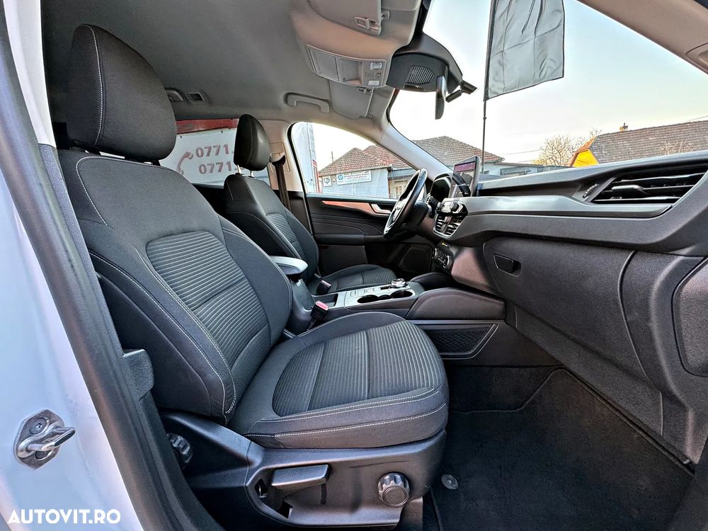 Ford Kuga 2.5 Duratec PHEV Titanium - 9