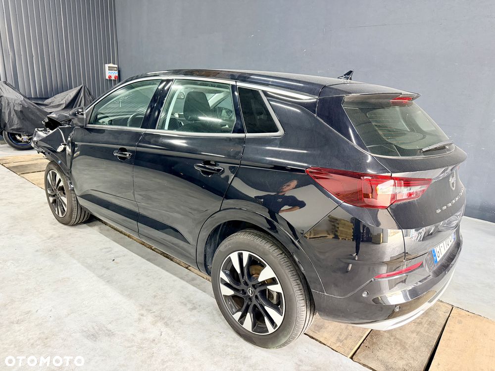 Opel Grandland 1.2 T GS S&S - 5