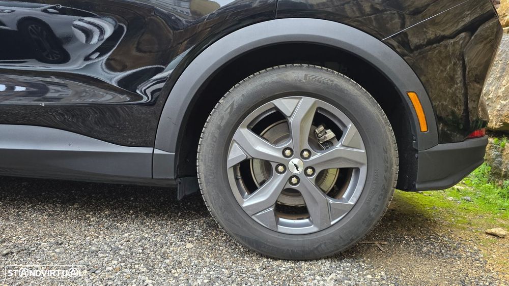 Ford Mustang Mach-E - 58