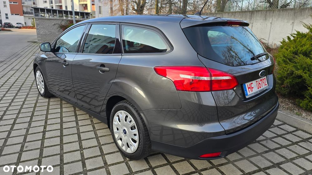 Ford Focus - 4