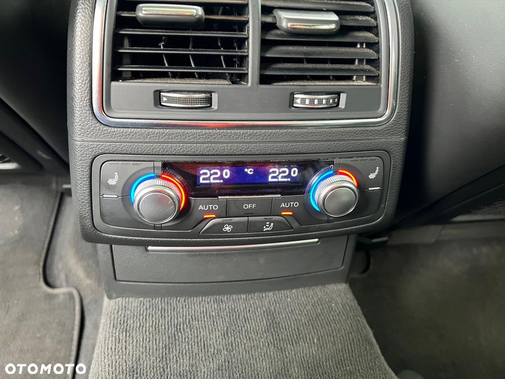 Audi A6 Avant 3.0 TDI Quattro S tronic - 23