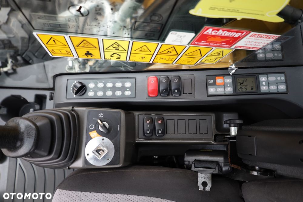 Caterpillar M318F - 30