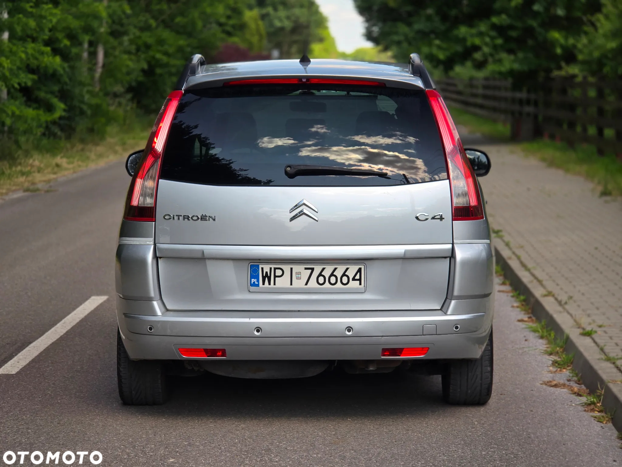 Citroën C4 Grand Picasso 1.8 16V Confort - 15