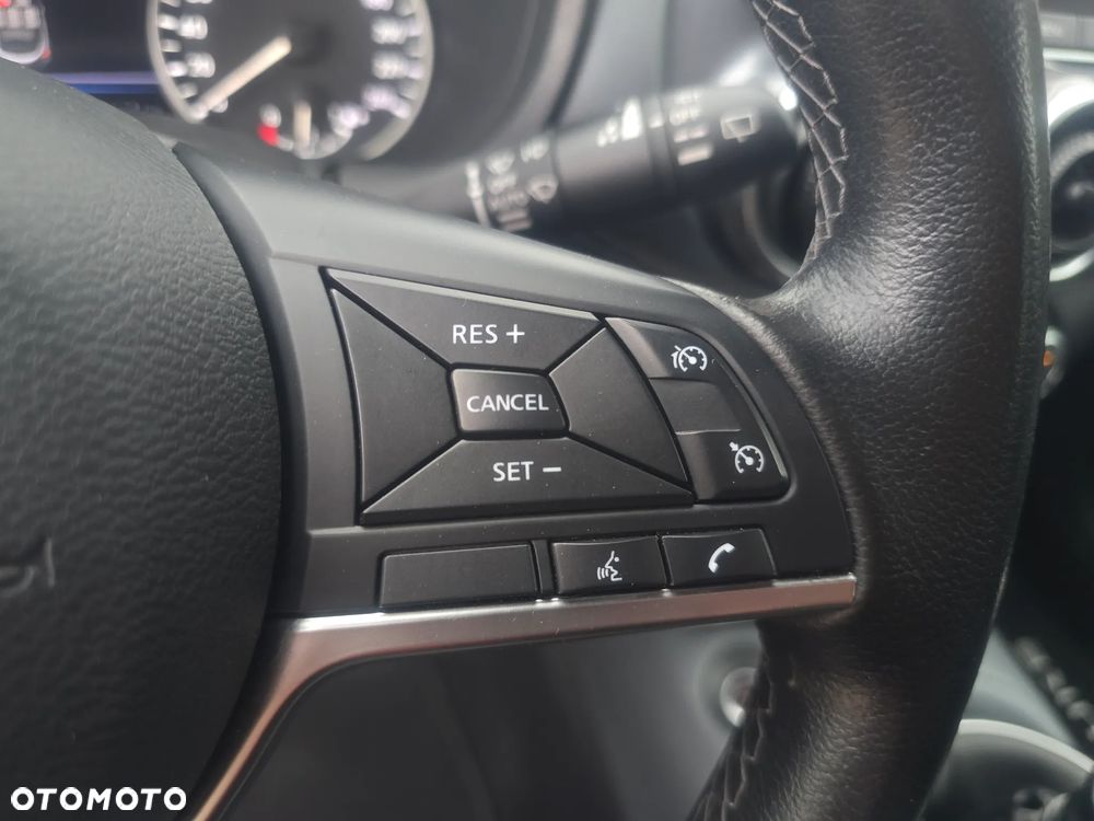 Nissan Juke 1.0 DIG-T Tekna - 32