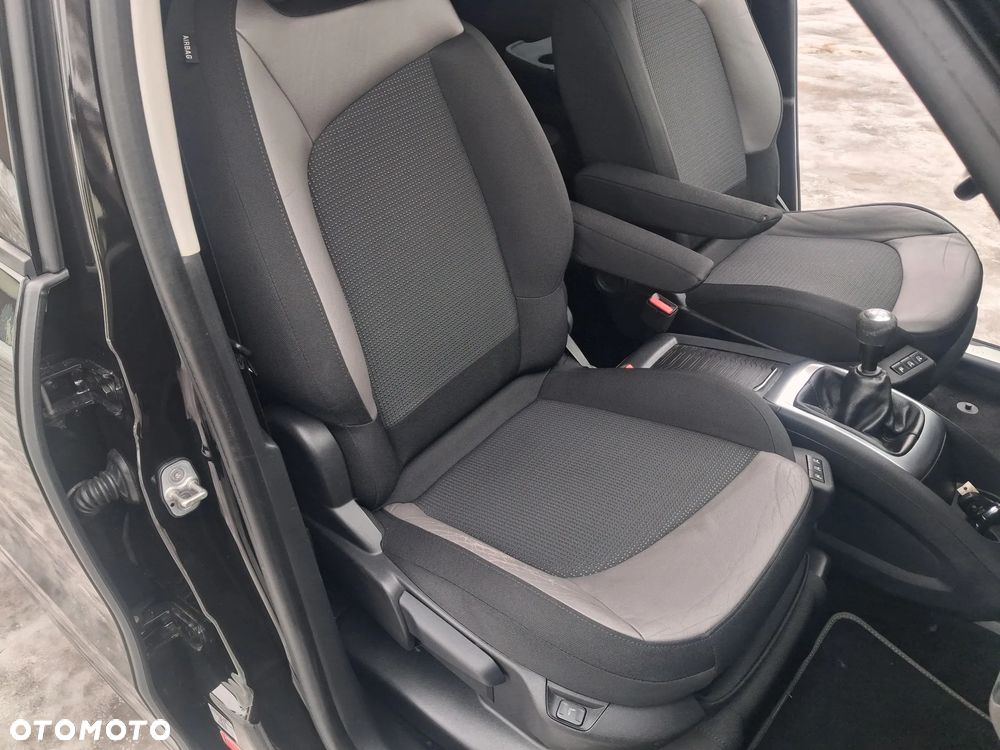 Citroën C4 Grand Picasso 2.0 HDi FAP Exclusive - 15