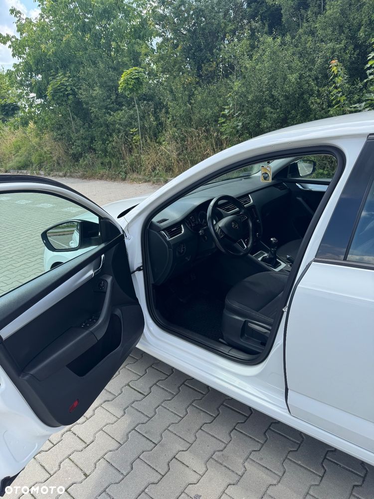 Skoda Octavia 1.5 TSI ACT Ambition - 17