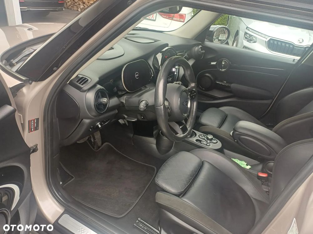 MINI Cooper S Resolute Edition sport - 14