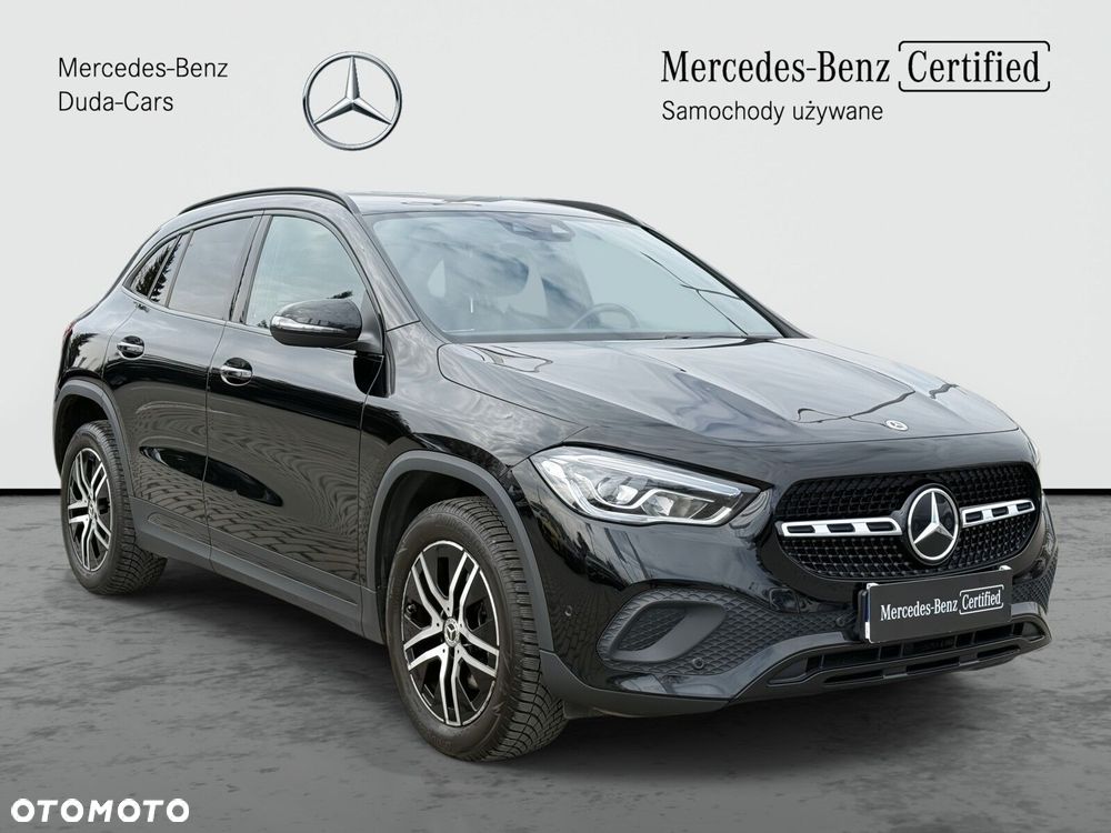 Mercedes-Benz GLA 200 Progressive - 8