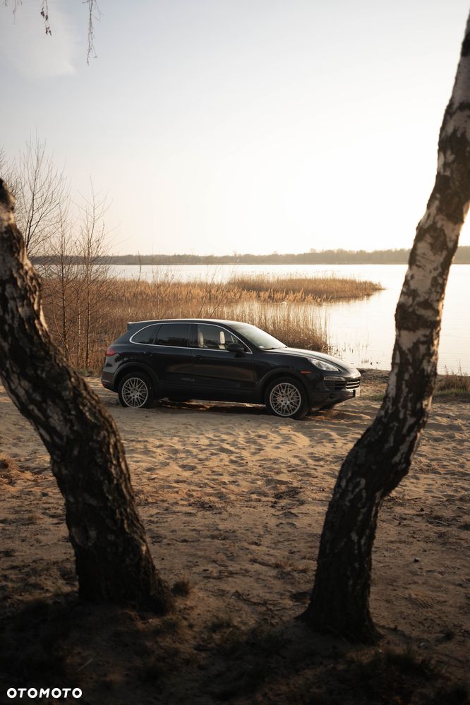 Porsche Cayenne S - 2