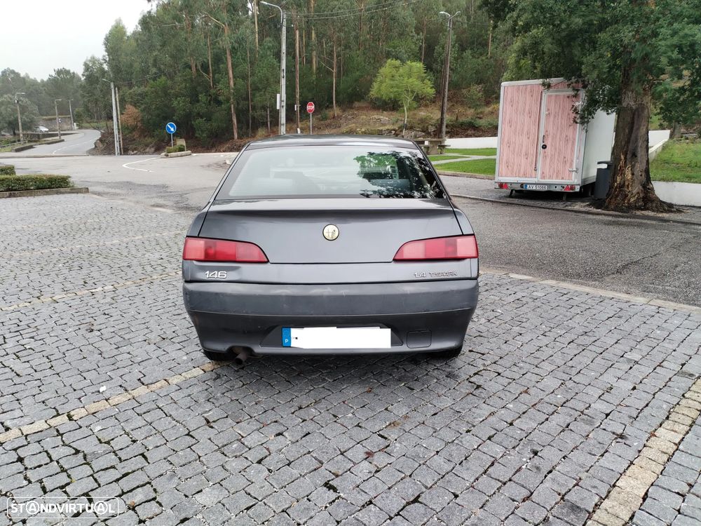 Alfa Romeo 146 1.4 TS 16V Confort - 7