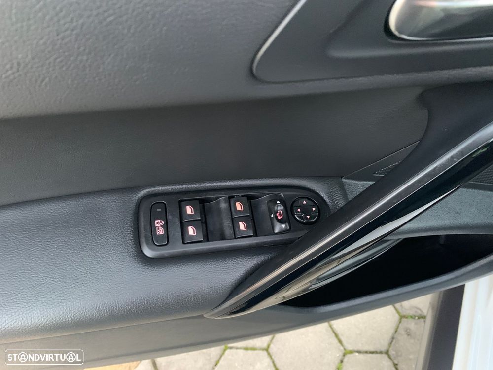 Peugeot 508 RXH 2.0 BlueHDi EAT6 - 26