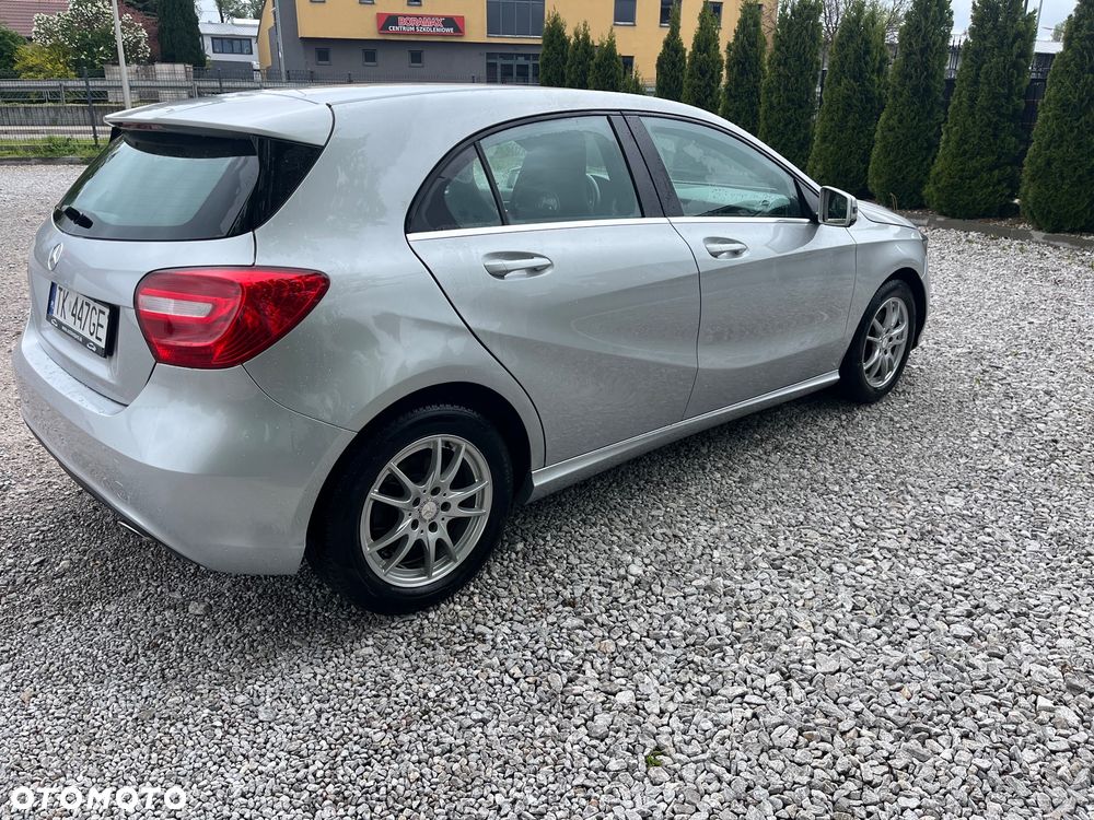 Mercedes-Benz Klasa A 180 (BlueEFFICIENCY) - 3