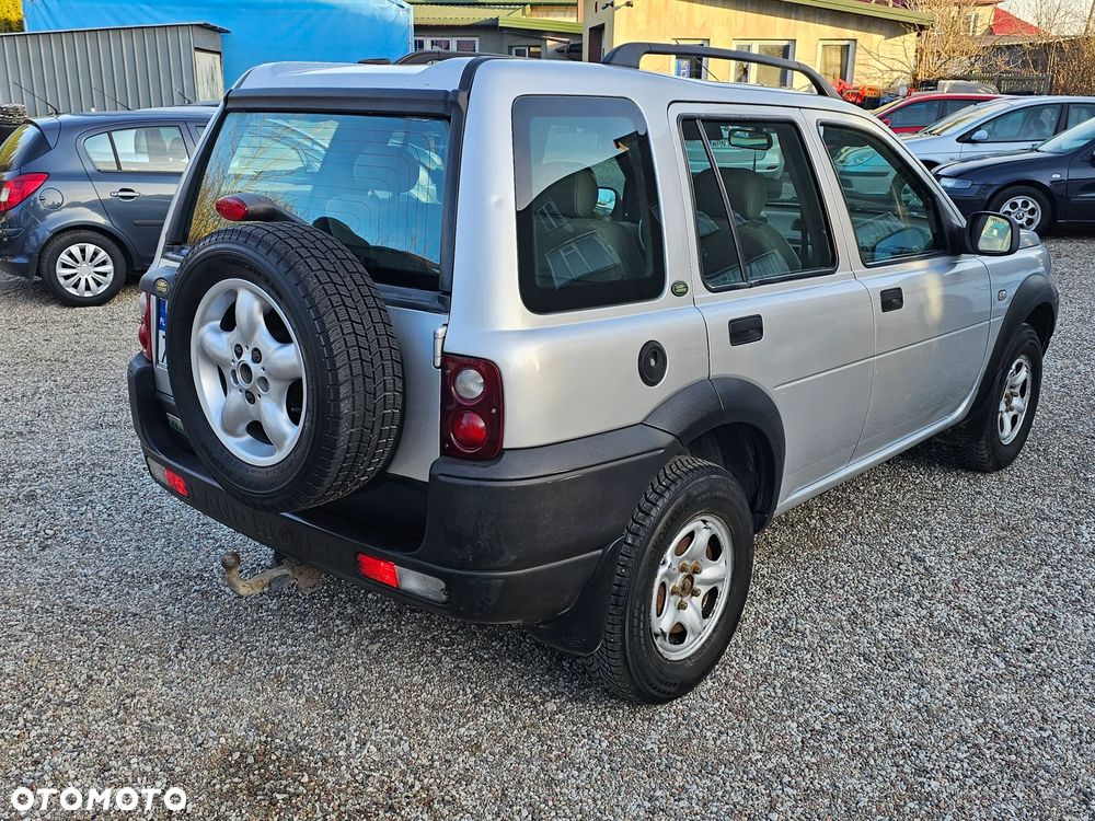 Land Rover Freelander 2.0 D - 5