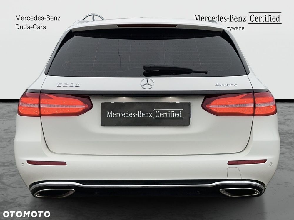 Mercedes-Benz Klasa E 200 4-Matic 9G-TRONIC - 7