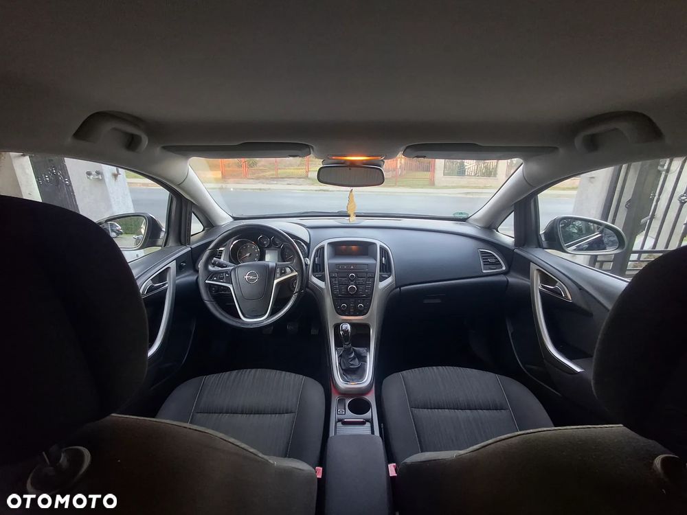 Opel Astra 1.4 Turbo - 15