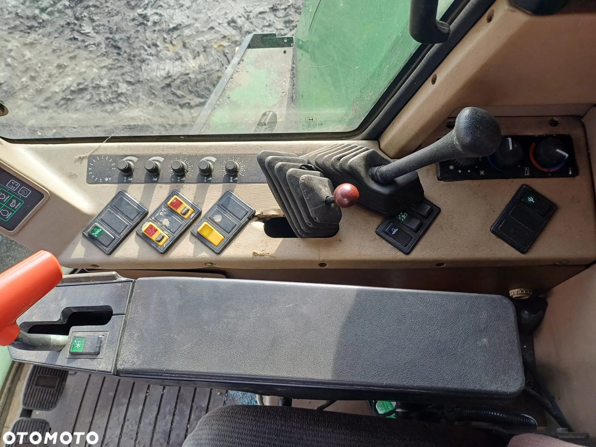 John Deere 2266 - 7
