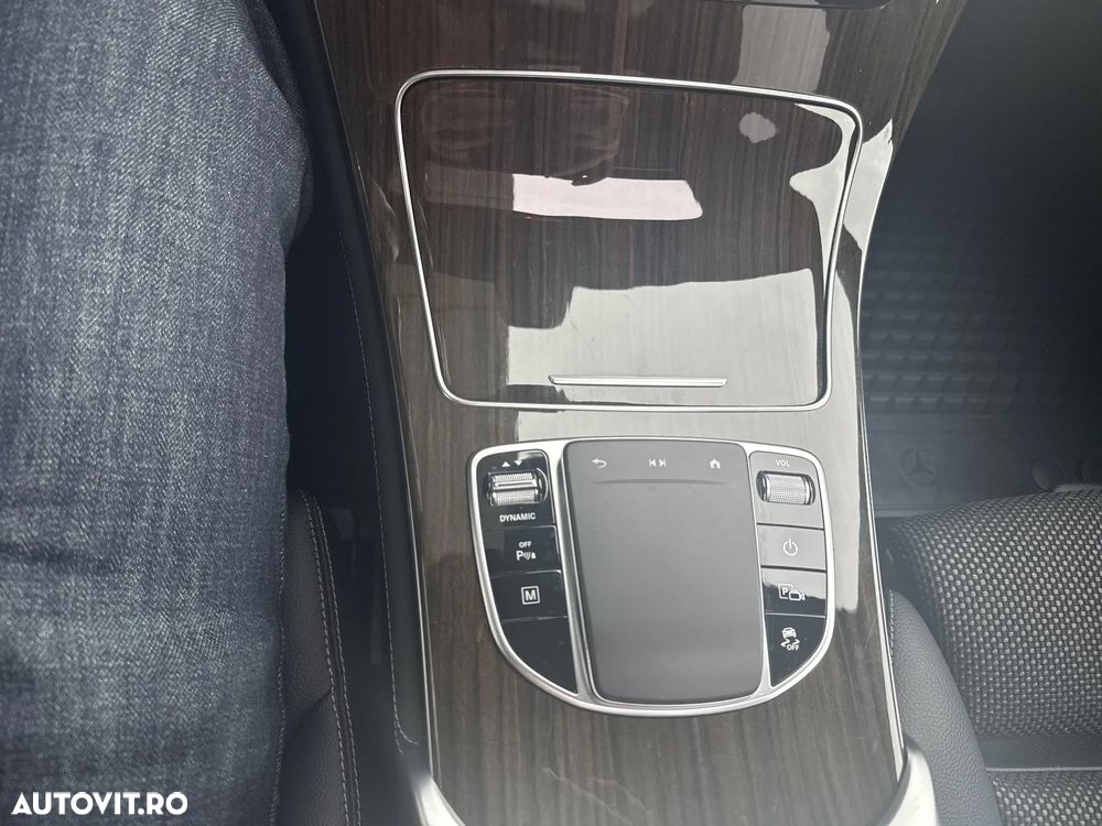 Mercedes-Benz GLC - 20