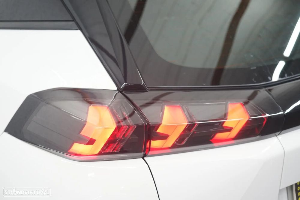 Peugeot 2008 1.2 PureTech Active - 15