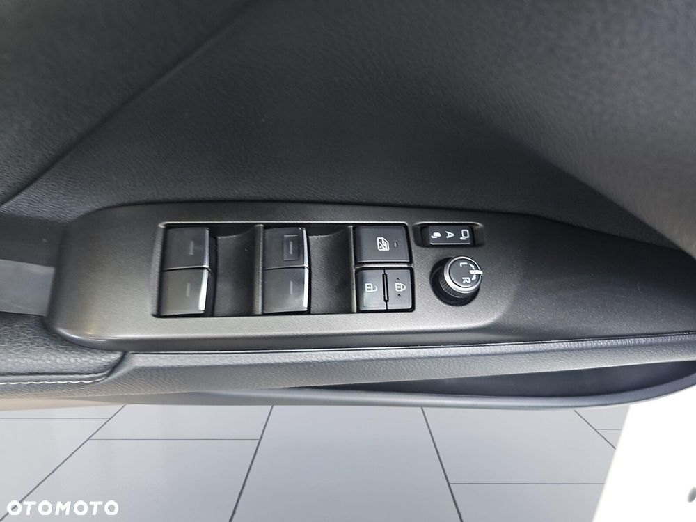 Toyota Camry 2.5 Hybrid Prestige CVT - 19