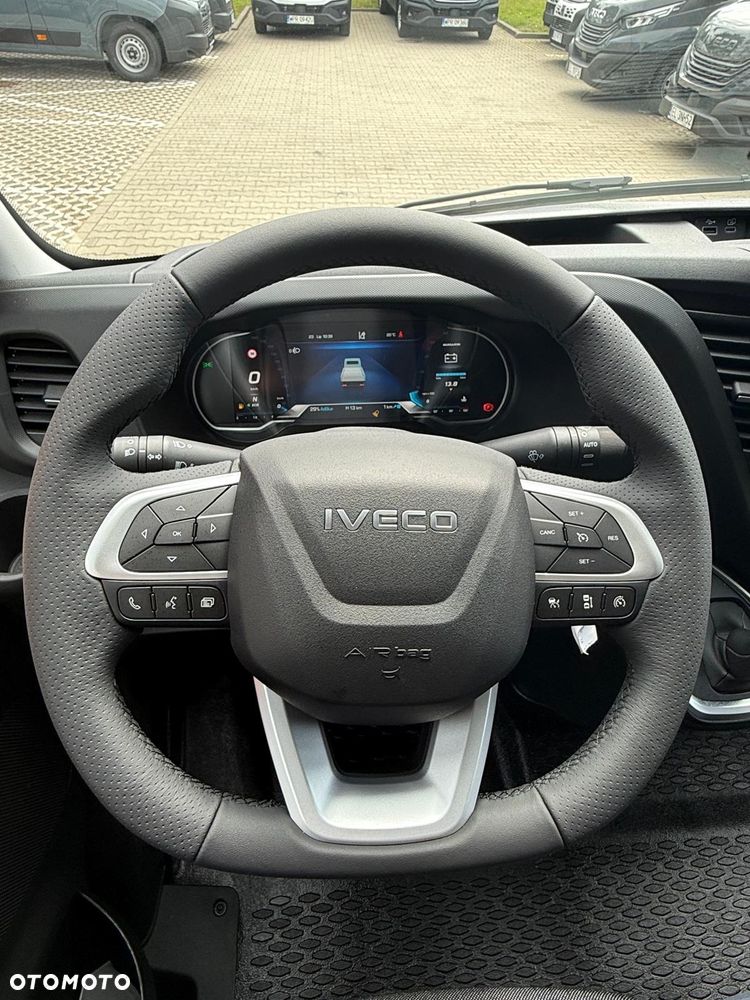 Iveco WYPRZEDAŻ ROCZNIKA !!! - AUTOMAT 35S18HA8 - 12