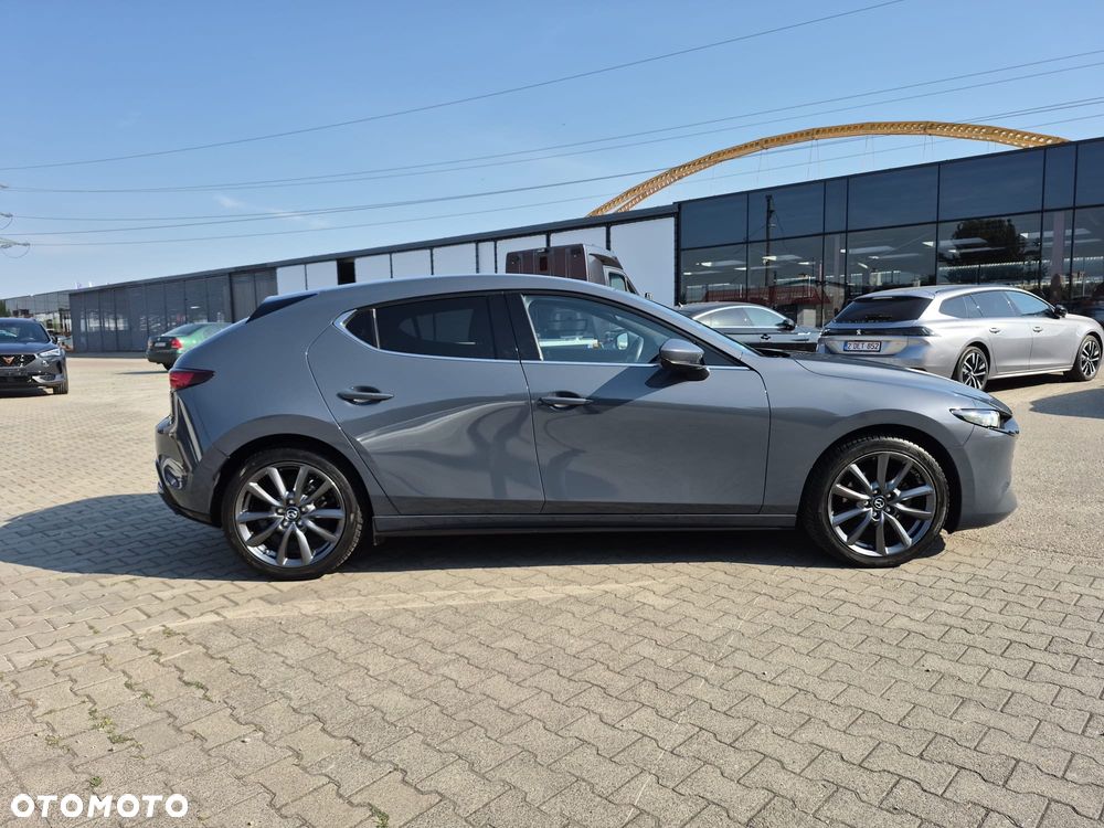 Mazda 3 - 18