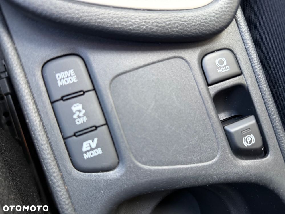 Toyota Yaris - 10