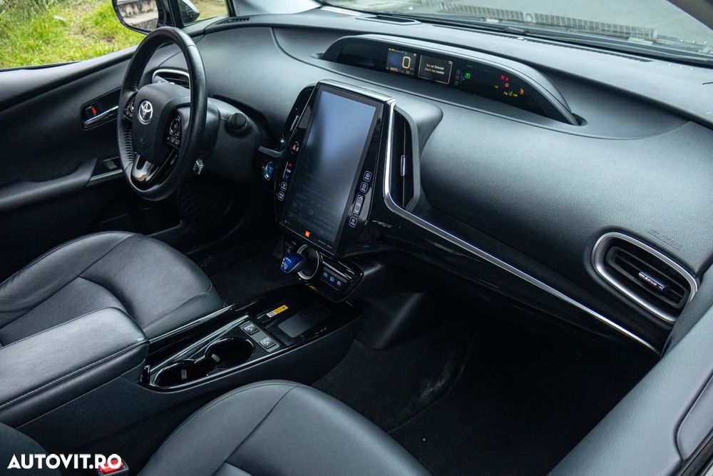 Toyota Prius - 16