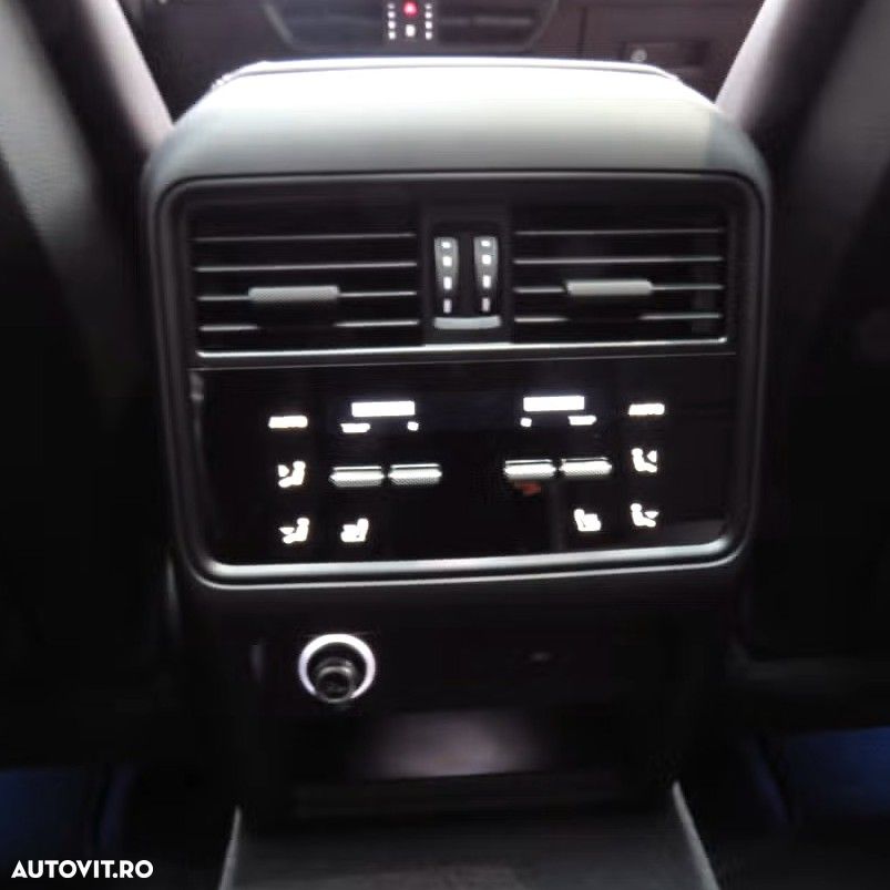 Porsche Cayenne Coupe E-Hybrid - 10