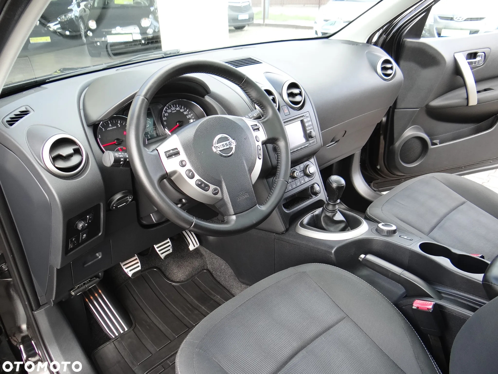 Nissan Qashqai 2.0 4x4 tekna - 21