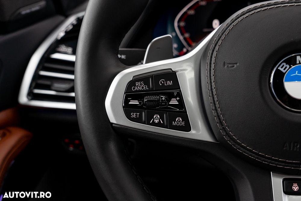 BMW X7 xDrive30d - 33