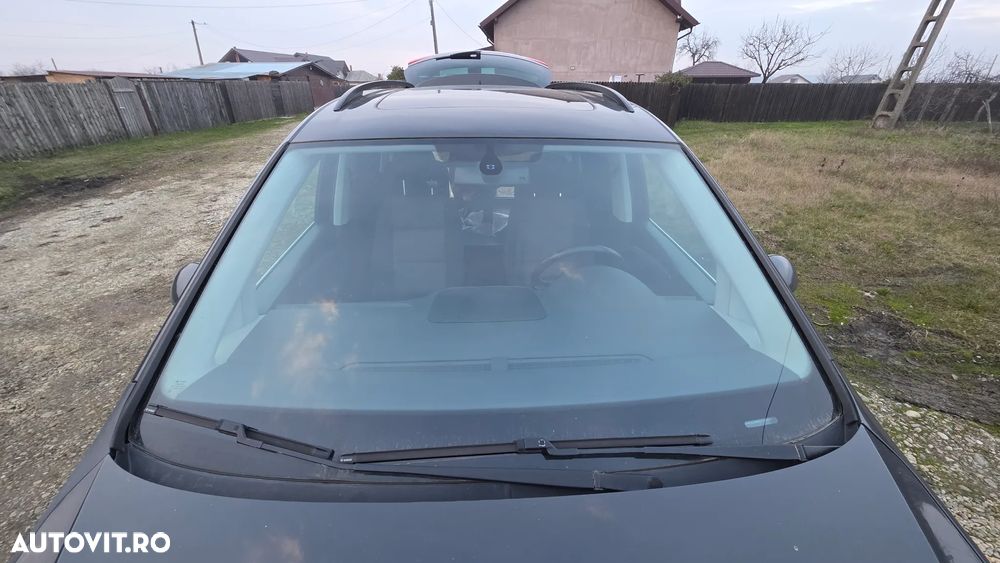 Volkswagen Sharan 2.0 TDI DSG BlueMotion Technology Highline - 15