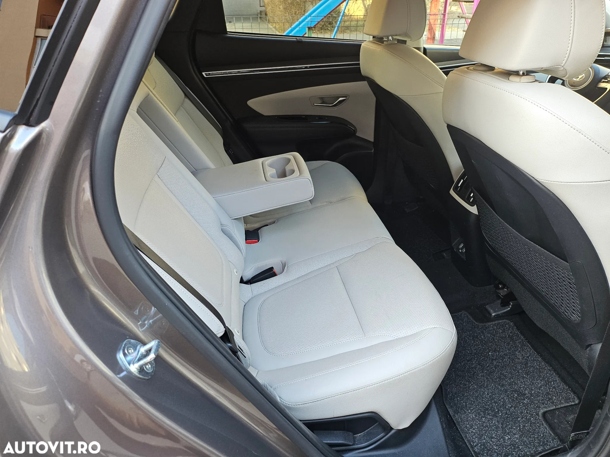 Hyundai Tucson PHEV 1.6 l 265 CP 4WD 6AT Luxury - 8