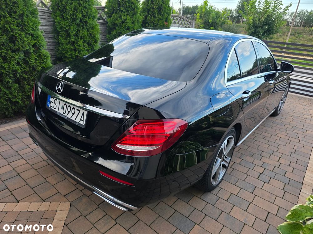 Mercedes-Benz Klasa E 220 d 9G-TRONIC Avantgarde - 32