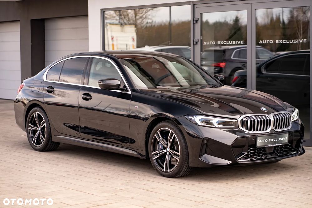 BMW Seria 3 330i xDrive M Sport sport - 16
