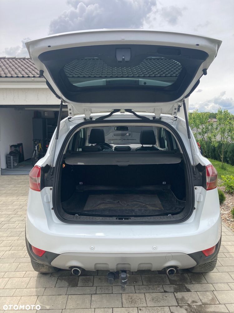 Ford Kuga 2.0 TDCi 4x4 Titanium - 8