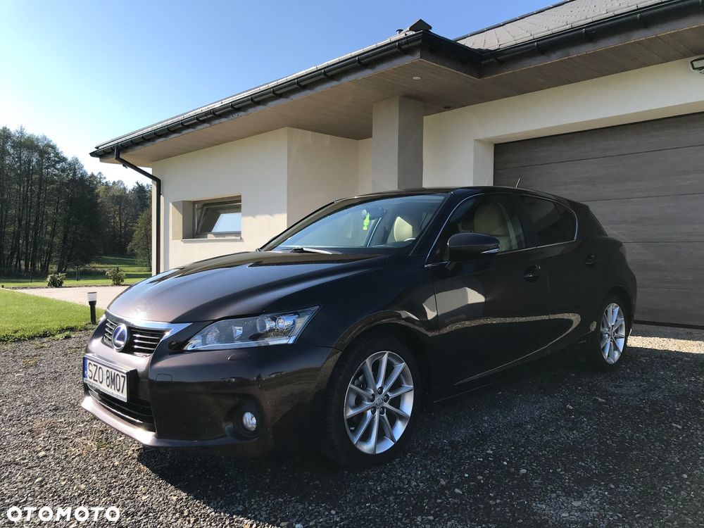 Lexus CT 200h Prestige - 2