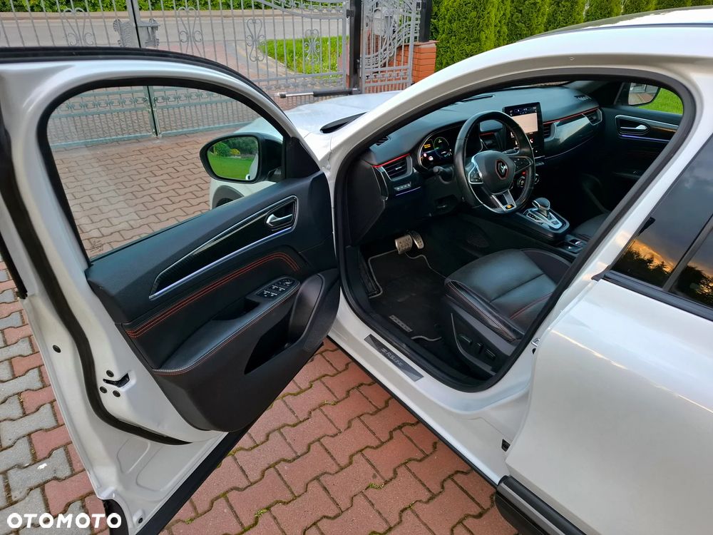 Renault Arkana 1.6 E-TECH R.S Line MMT - 10