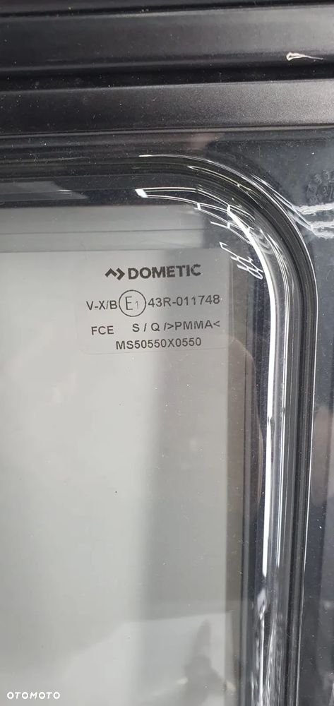 Okno kamper Dometic Seitz 50x45 - 4
