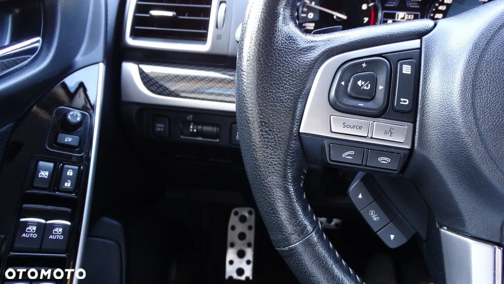 Subaru Forester 2.0 i Exclusive Lineartronic - 33