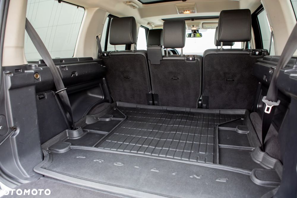 Land Rover Discovery 3.0 SD V6 HSE - 16