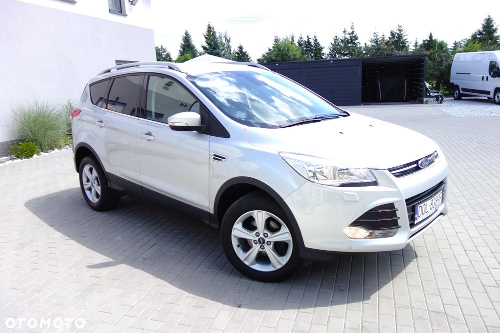Ford Kuga 1.5 EcoBoost 2x4 Trend - 17