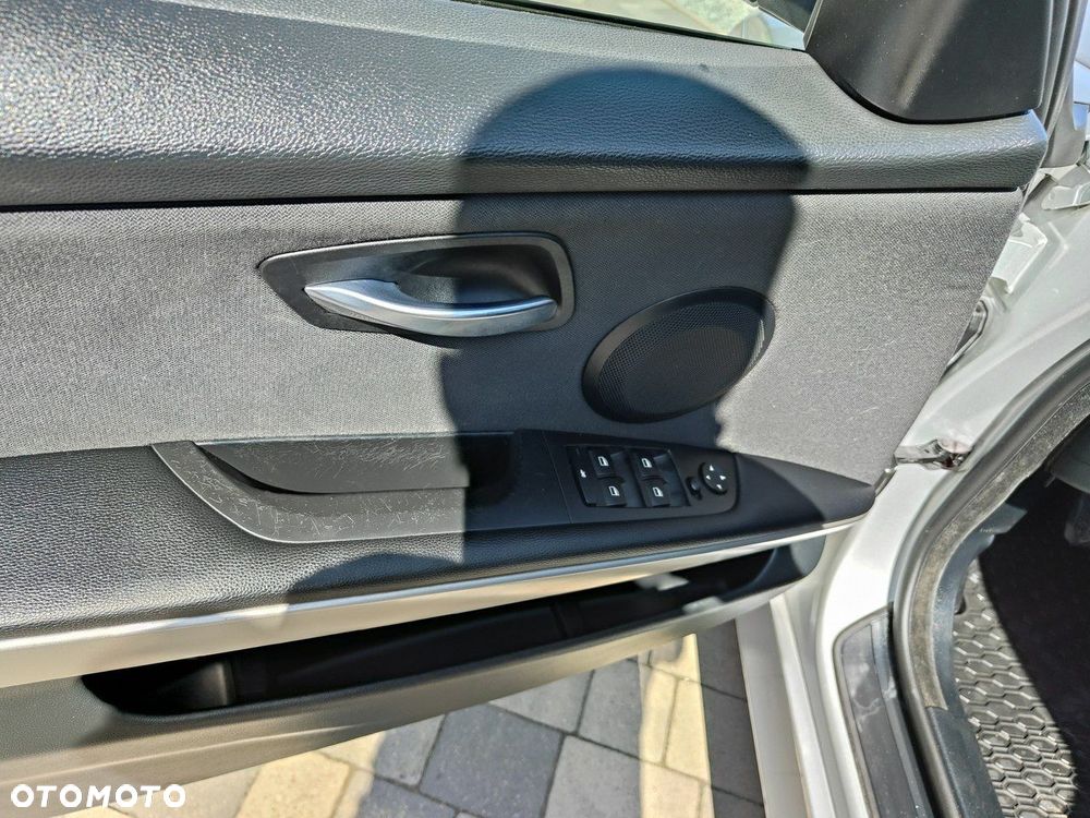 BMW Seria 3 - 15