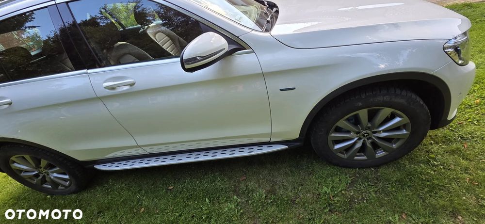 Mercedes-Benz GLC - 6