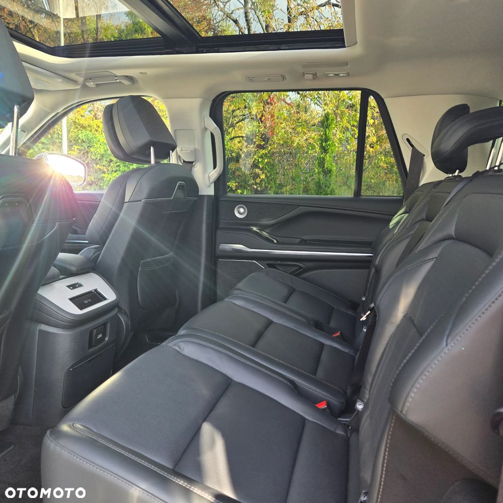 Lincoln Navigator - 9