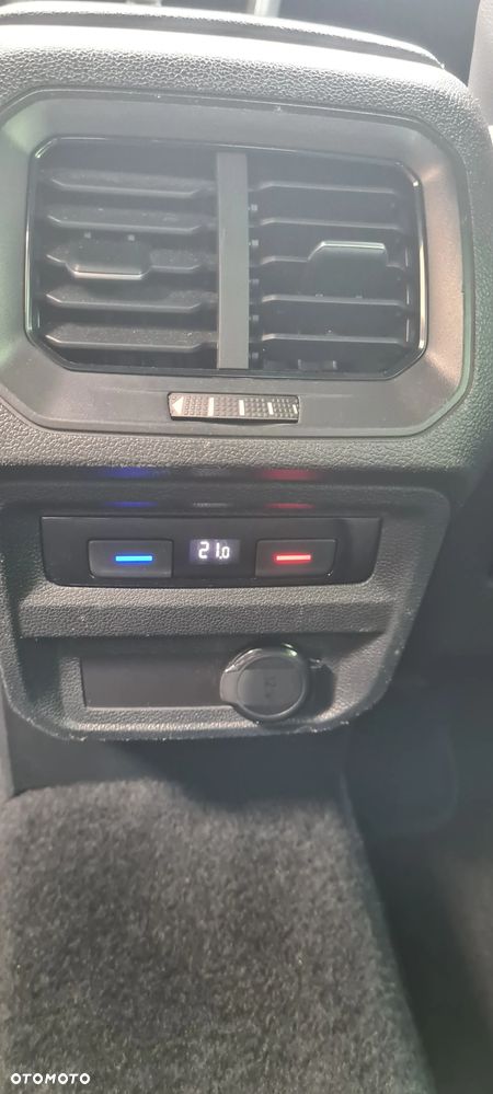 Volkswagen Tiguan 2.0 TDI SCR DSG R-Line - 19