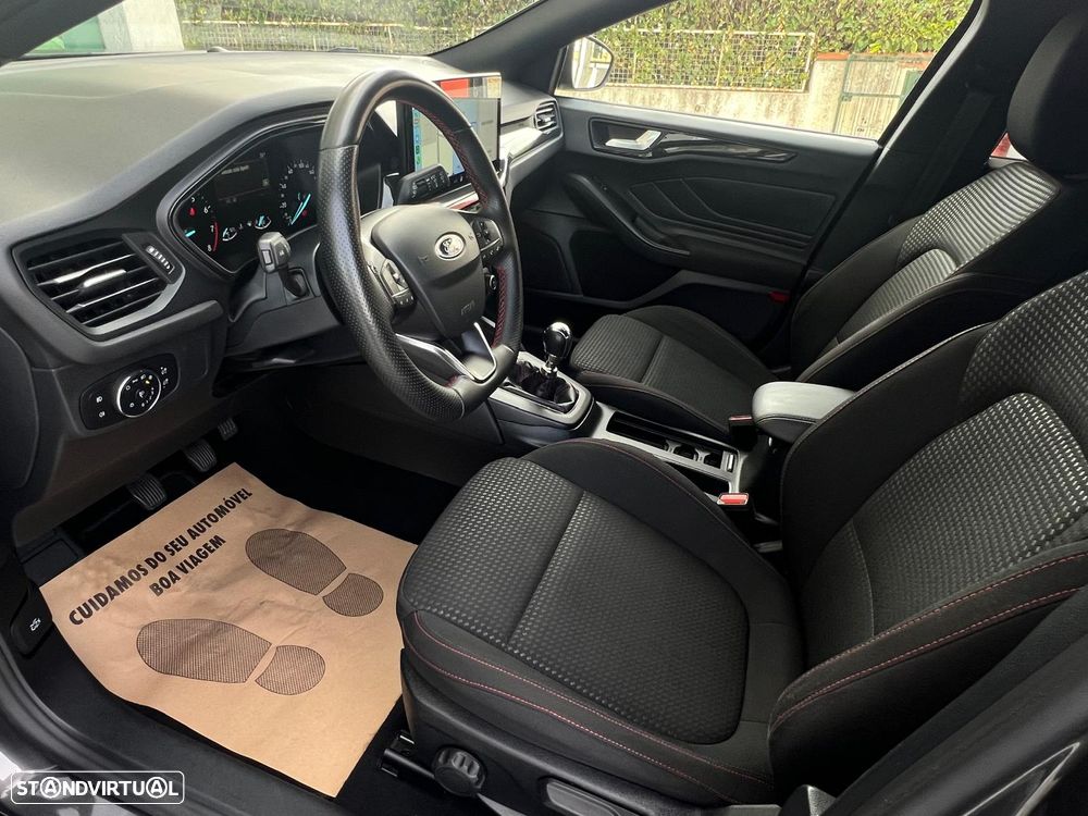 Ford Focus 1.0 EcoBoost MHEV ST-Line Style SIP - 27