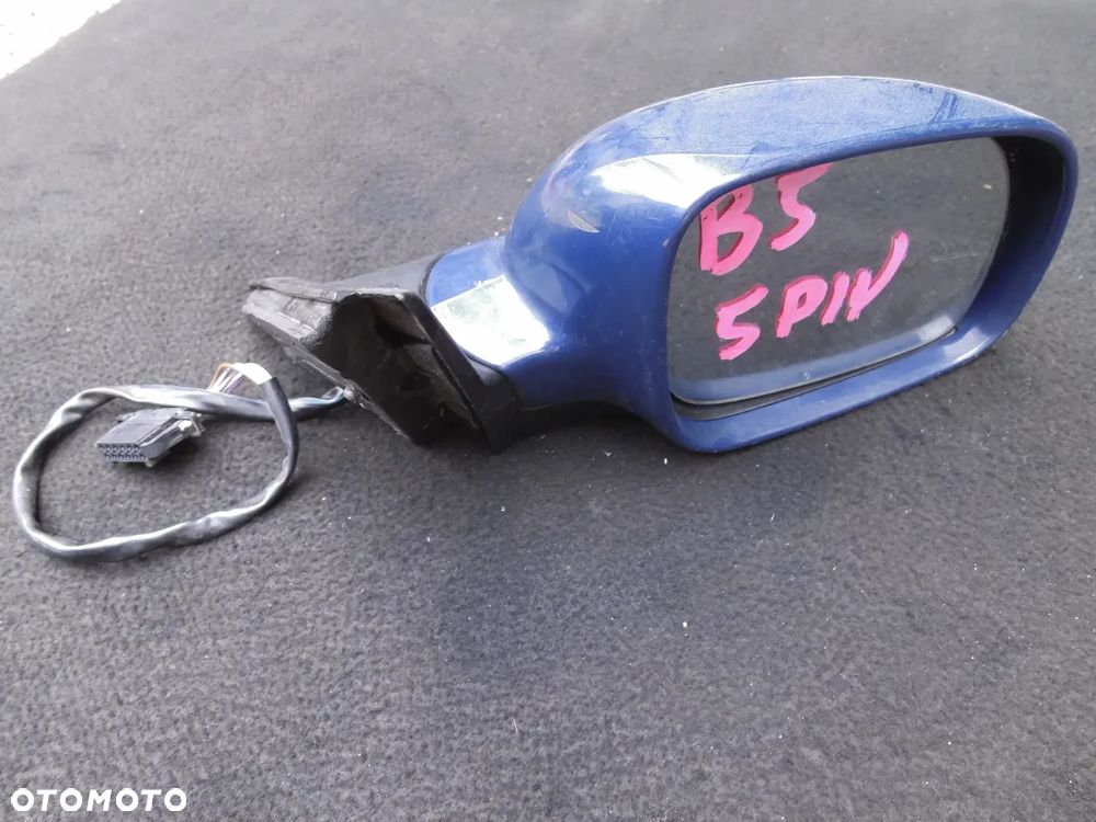 VW PASSAT B5 LUSTERKO ZEWNĘTRZNE PRAWE 5PIN 3B0857934 - 1