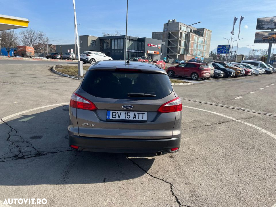 Ford Focus - 4