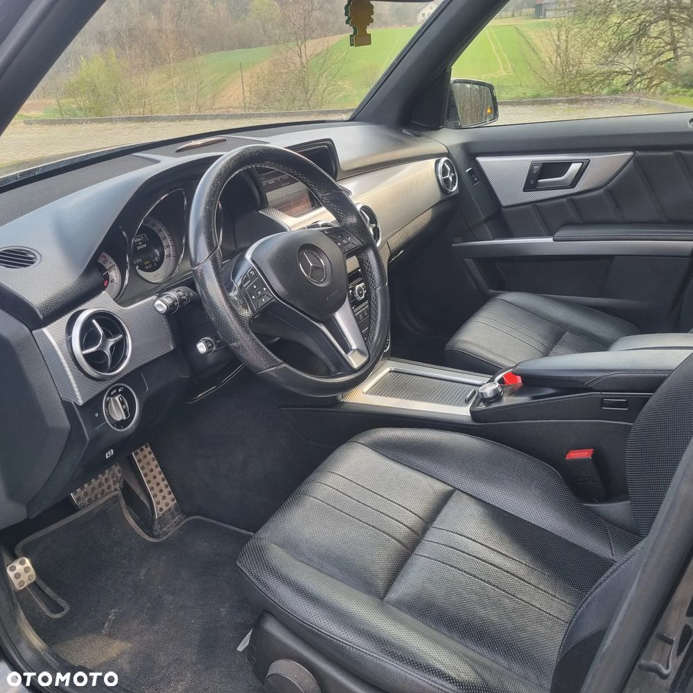 Mercedes-Benz GLK - 10